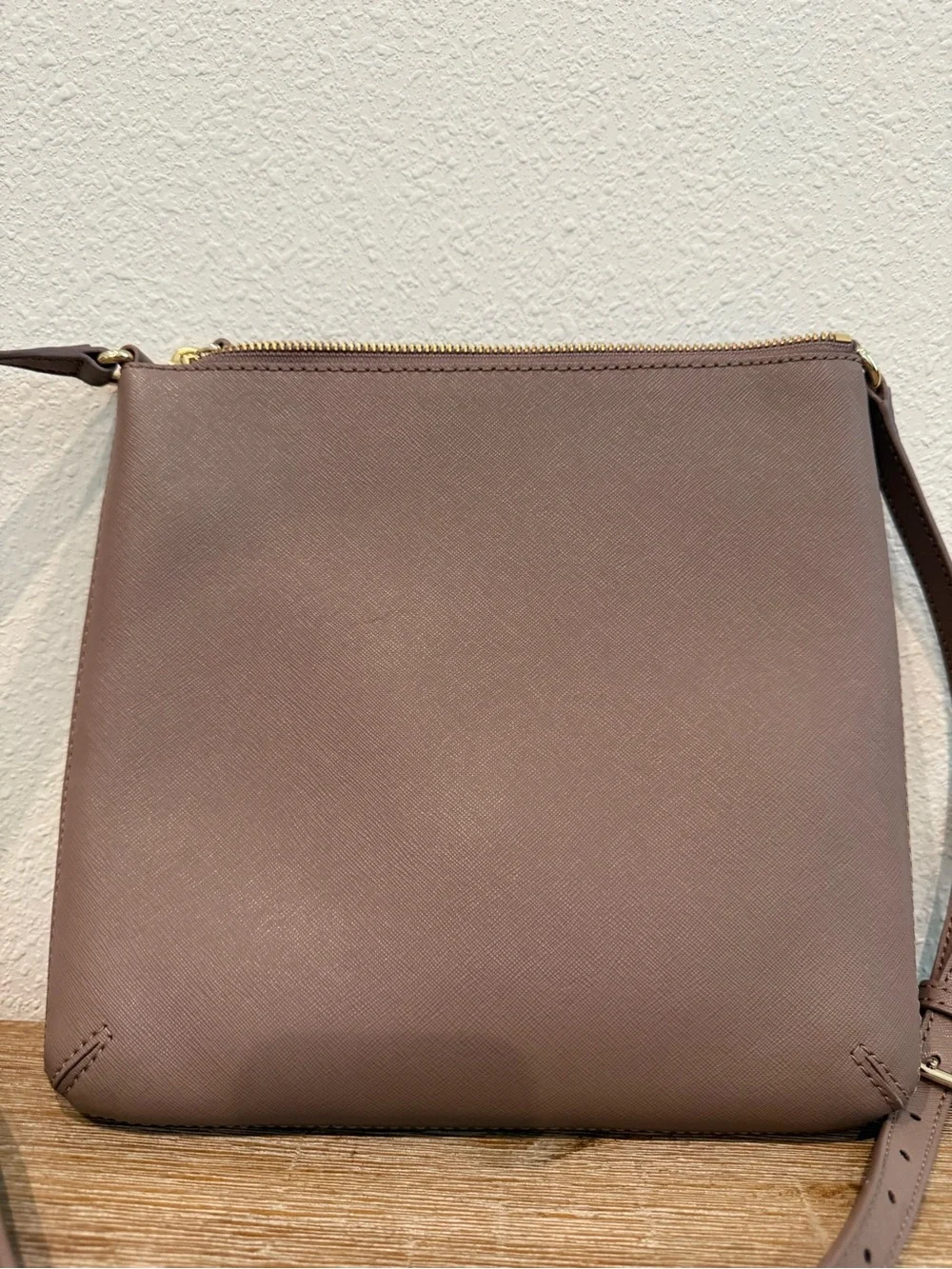 Kate Spade Dusty Mauve Leather crossbody Bag with Gold Hardware